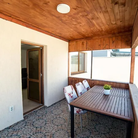 Villa Sns In Mamaia Nord *